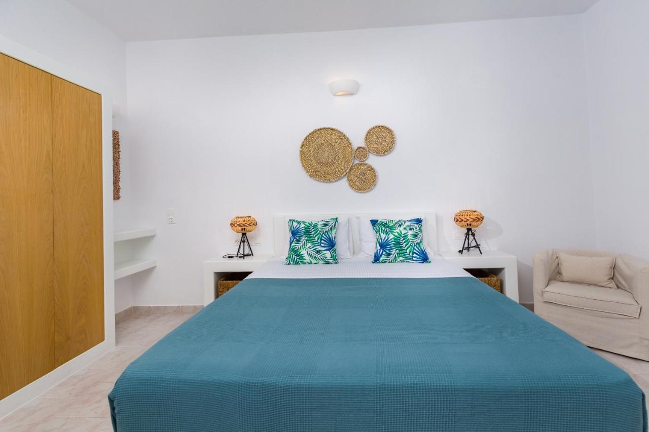 La Mer Seaside Apartments Drios Bagian luar foto