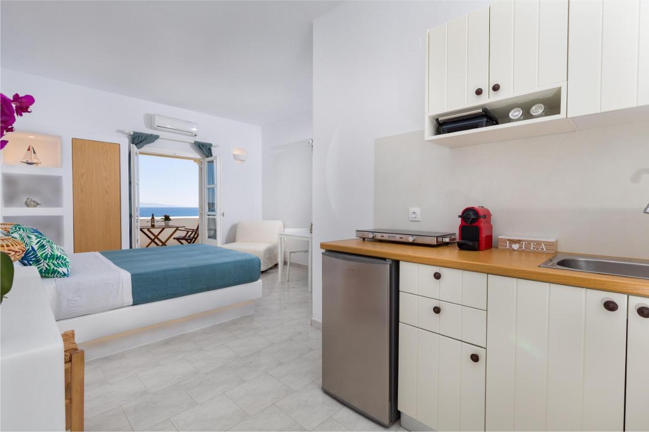 La Mer Seaside Apartments Drios Bagian luar foto